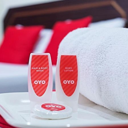 Oyo 715 Mr J Hotel Kota Bharu Extérieur photo